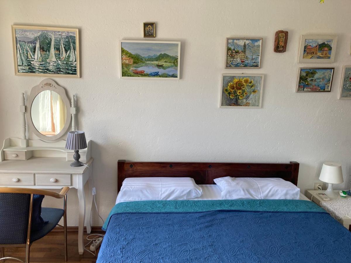 Be Happy In Apartman *